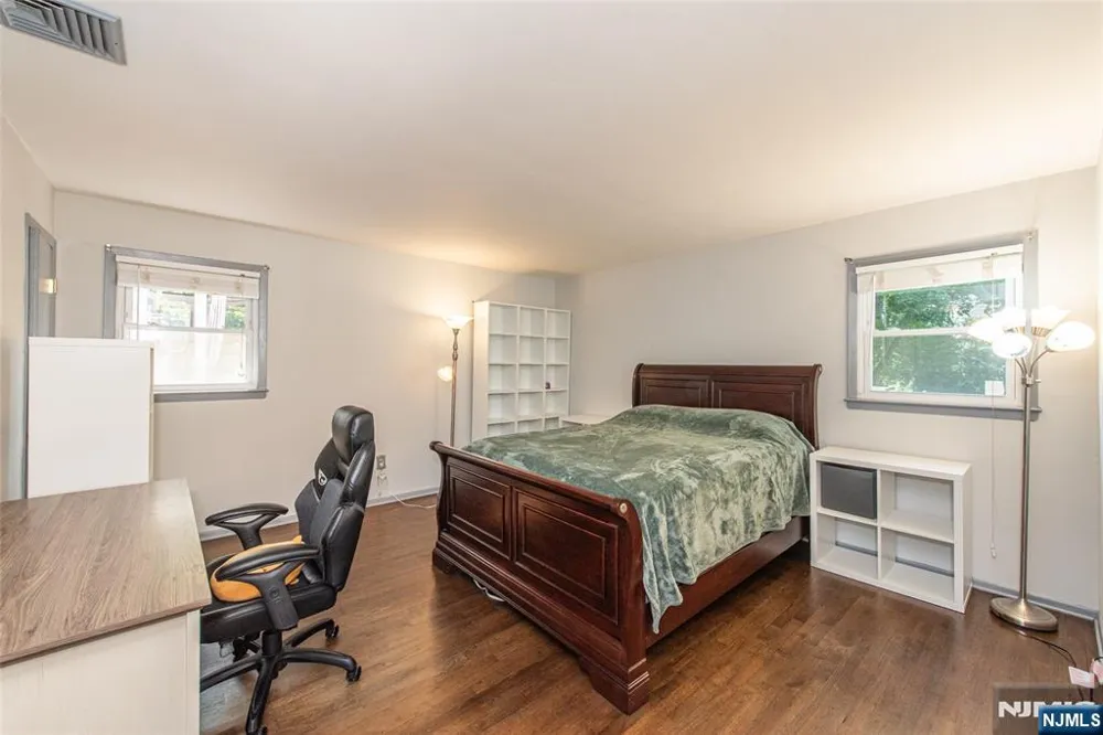 388 Irving South Orange Village, NJ 07079