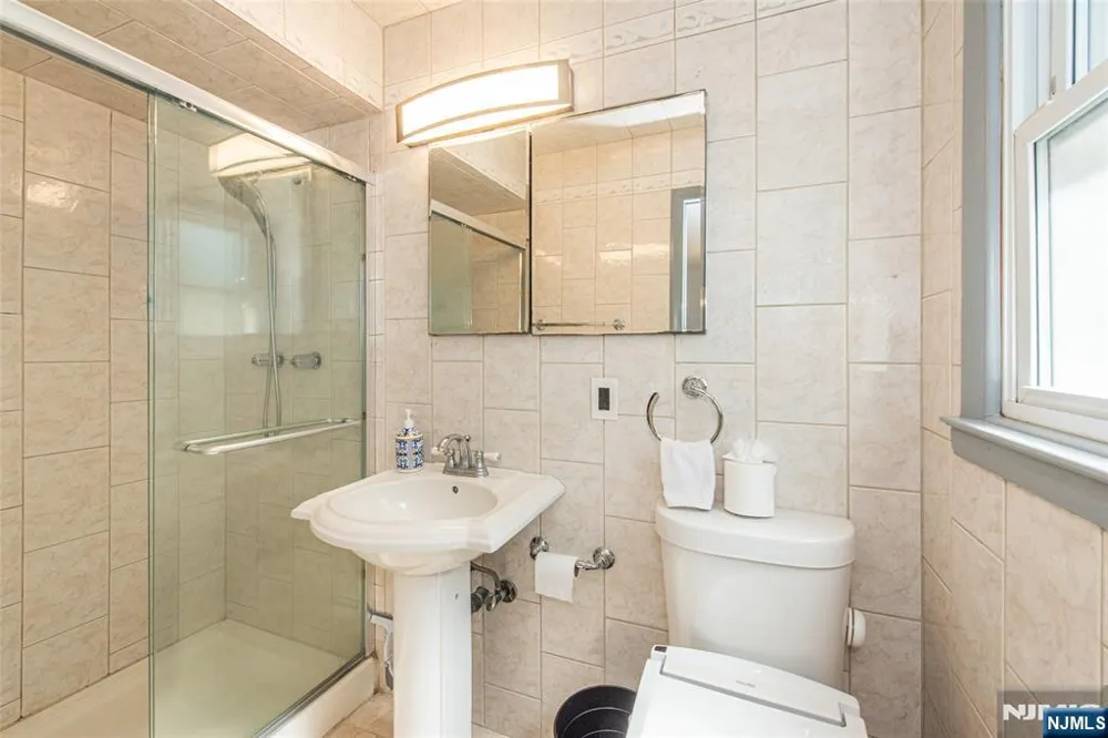 388 Irving South Orange Village, NJ 07079