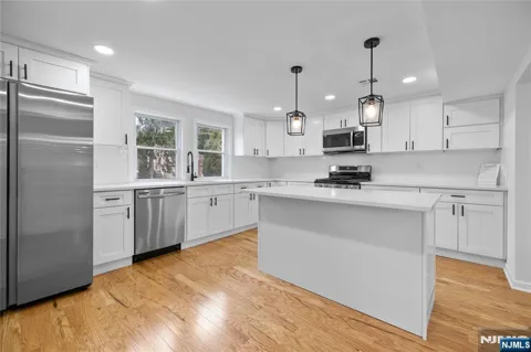 206 Linden Avenue