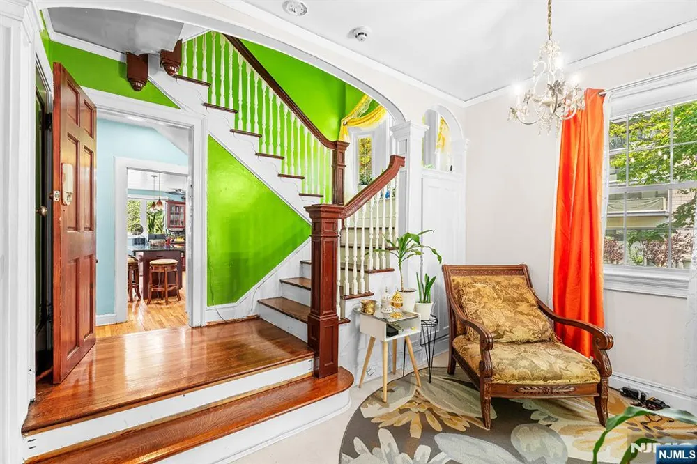 129 Munn Avenue East Orange, NJ 07018