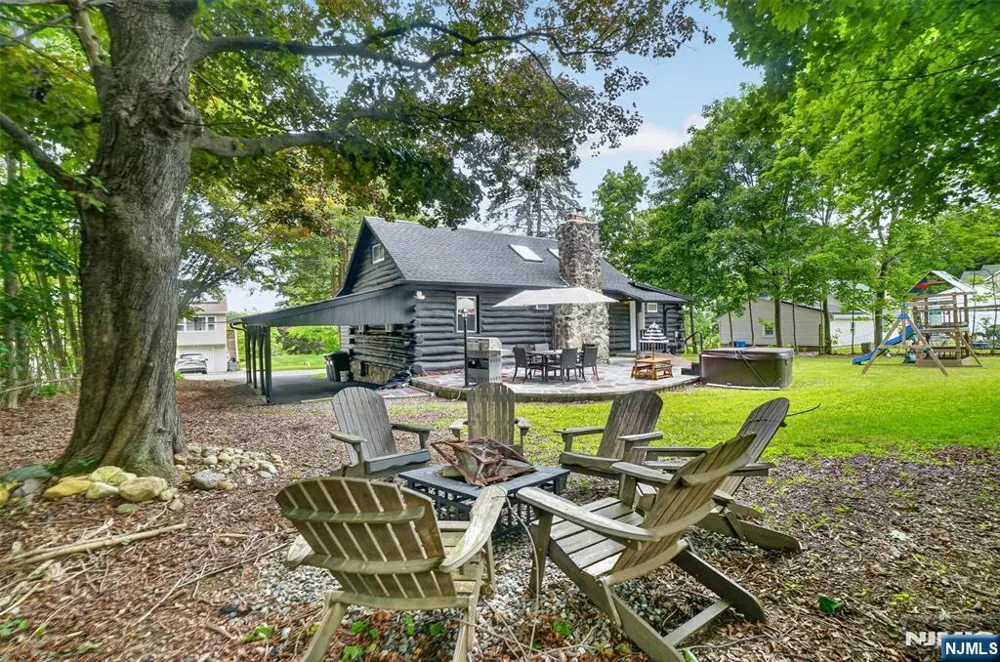 53 Lakeview Drive West Milford, NJ 07480