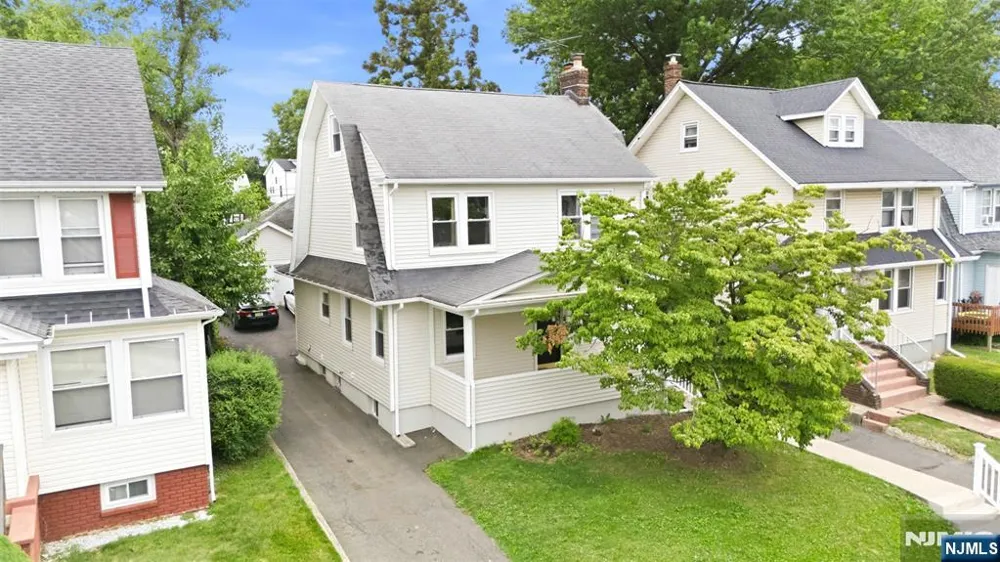 78 Fairmount Terrace East Orange, NJ 07018