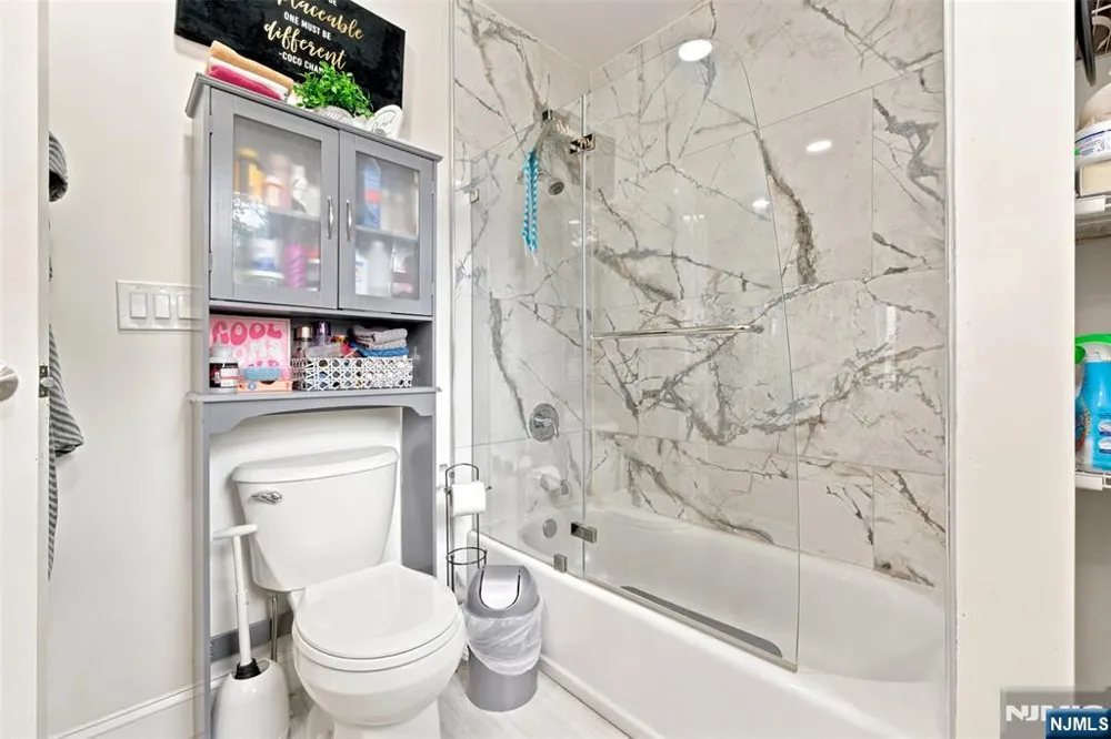 78 Fairmount Terrace East Orange, NJ 07018