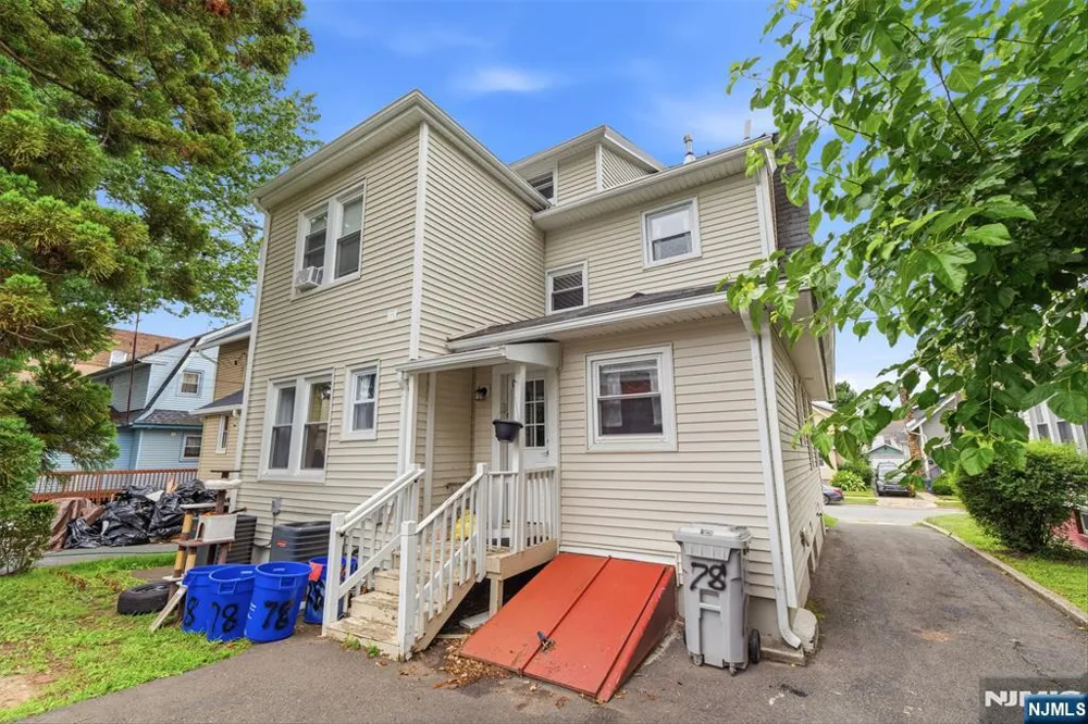 78 Fairmount Terrace East Orange, NJ 07018