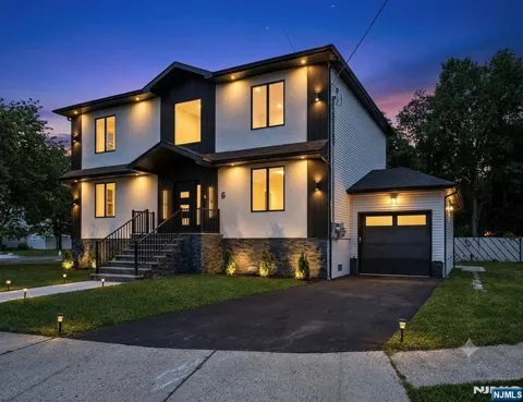 6 Patton Court