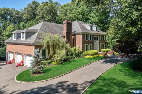 27 Cameron Road