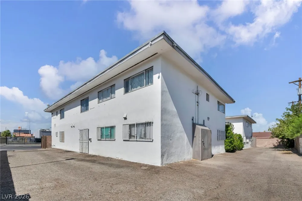 1153 Sierra Vista Drive Las Vegas, NV 89169