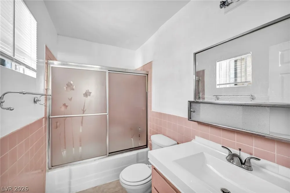 1153 Sierra Vista Drive Las Vegas, NV 89169