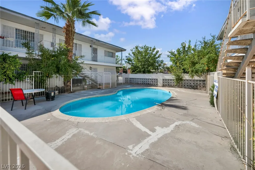 1153 Sierra Vista Drive Las Vegas, NV 89169