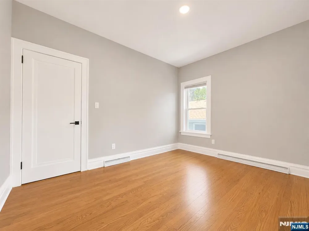 254 Midland Avenue River Edge, NJ 07661