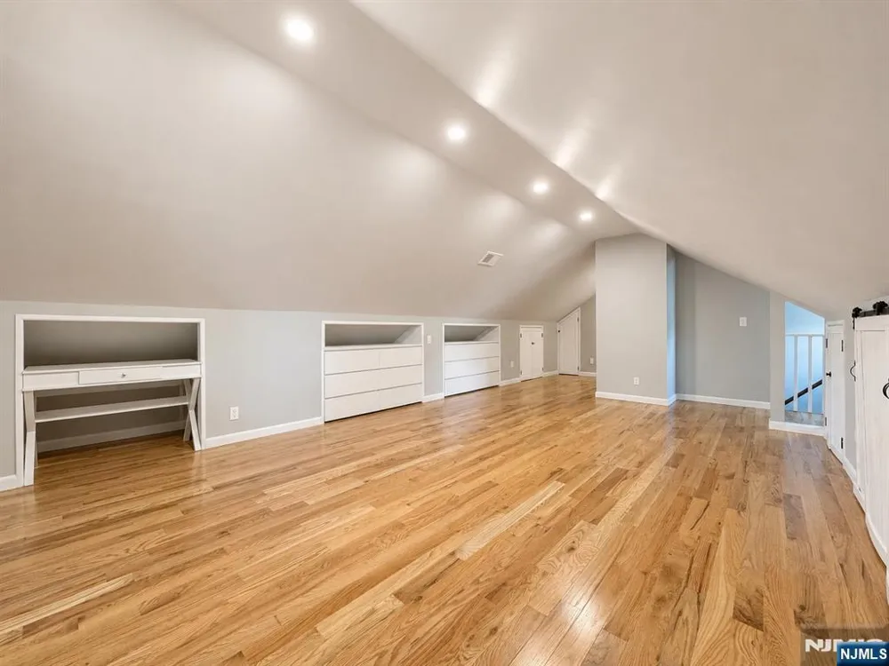 254 Midland Avenue River Edge, NJ 07661