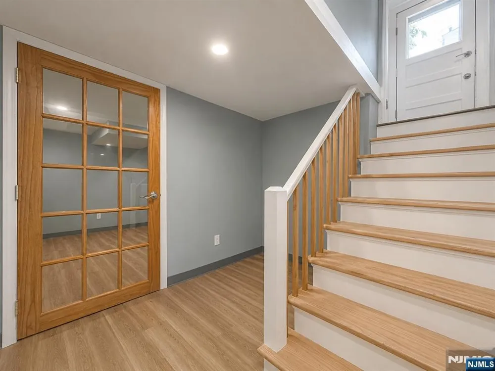 254 Midland Avenue River Edge, NJ 07661