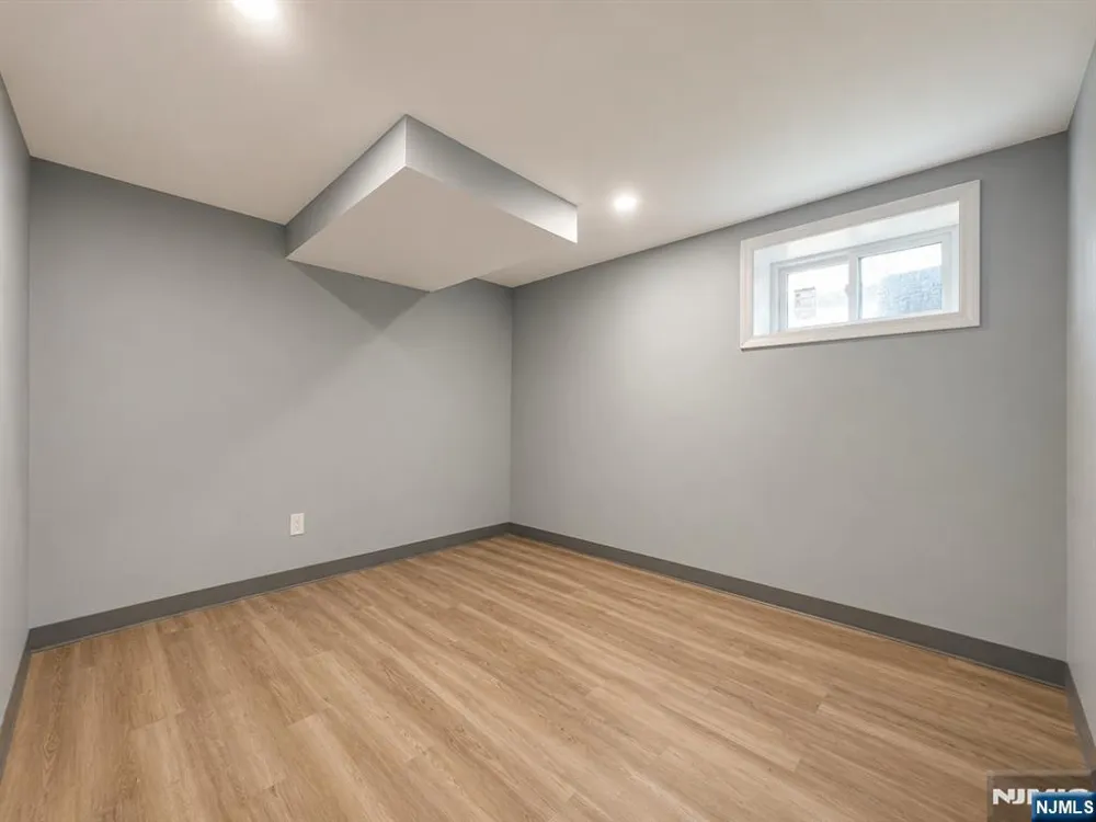 254 Midland Avenue River Edge, NJ 07661