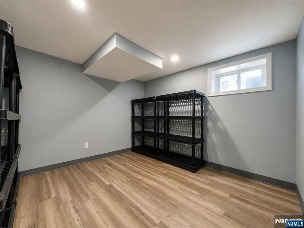 254 Midland Avenue River Edge, NJ 07661