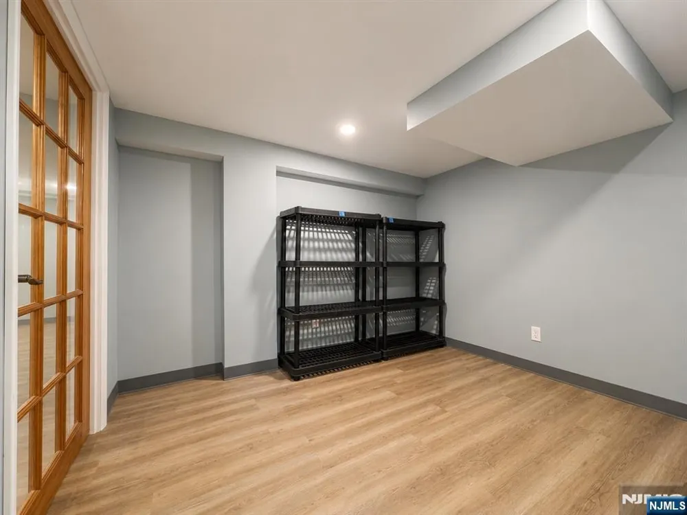 254 Midland Avenue River Edge, NJ 07661