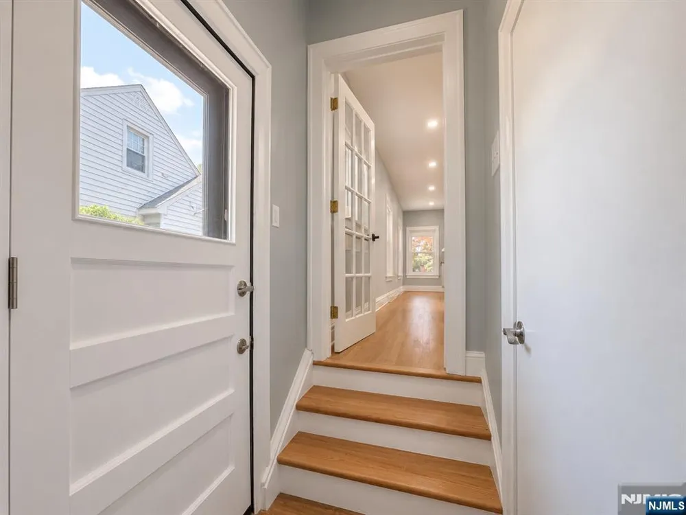 254 Midland Avenue River Edge, NJ 07661