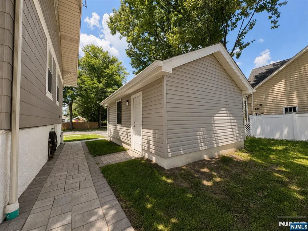 254 Midland Avenue River Edge, NJ 07661