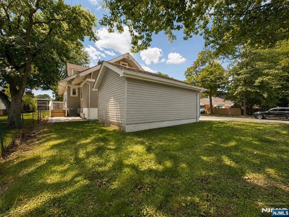 254 Midland Avenue River Edge, NJ 07661