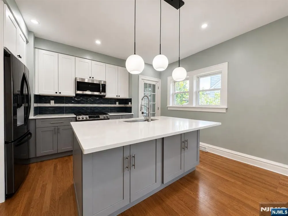 254 Midland Avenue River Edge, NJ 07661