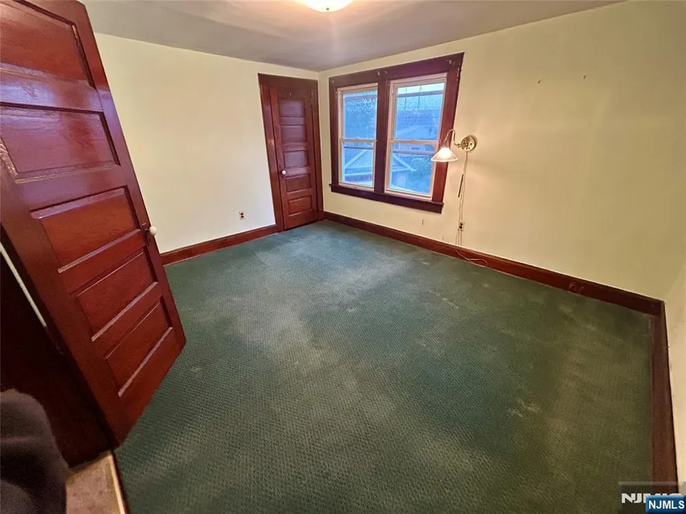 15 Willow Street Garfield, NJ 07026