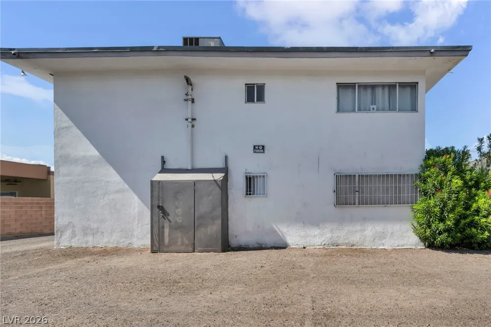 1165 Sierra Vista Drive Las Vegas, NV 89169
