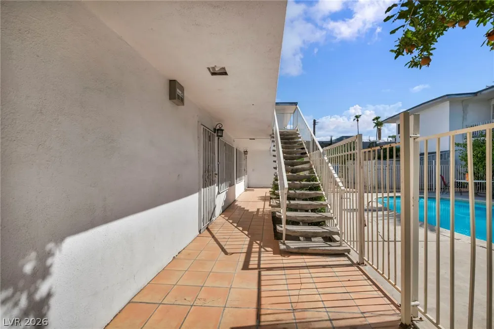 1165 Sierra Vista Drive Las Vegas, NV 89169