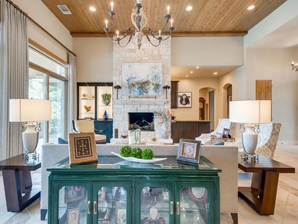 202 Hidden Hills Cove Spicewood, TX 78669