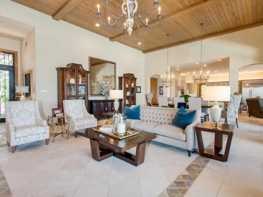 202 Hidden Hills Cove Spicewood, TX 78669