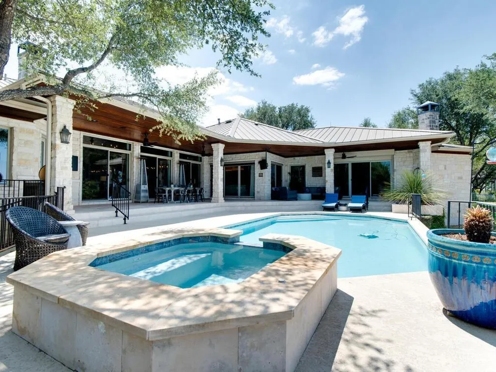 202 Hidden Hills Cove Spicewood, TX 78669