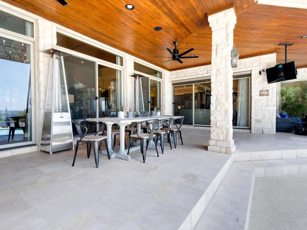 202 Hidden Hills Cove Spicewood, TX 78669