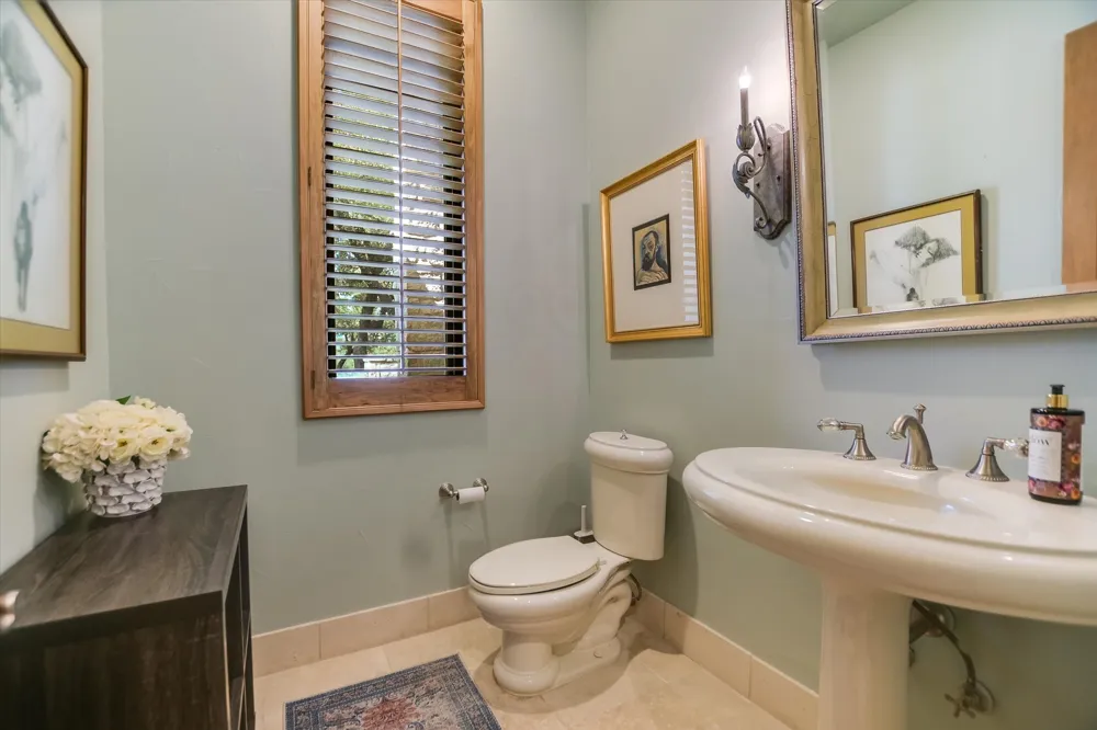 202 Hidden Hills Cove Spicewood, TX 78669