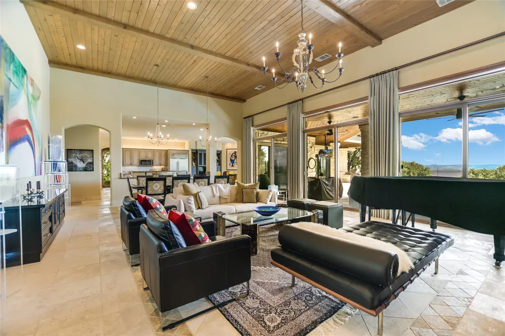 202 Hidden Hills Cove Spicewood, TX 78669