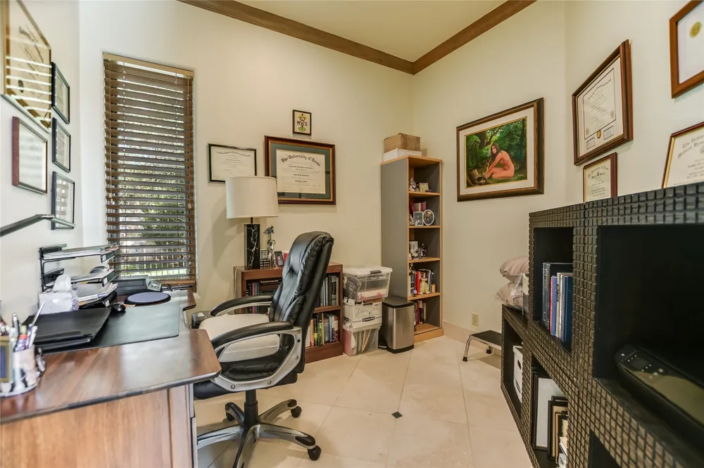 202 Hidden Hills Cove Spicewood, TX 78669