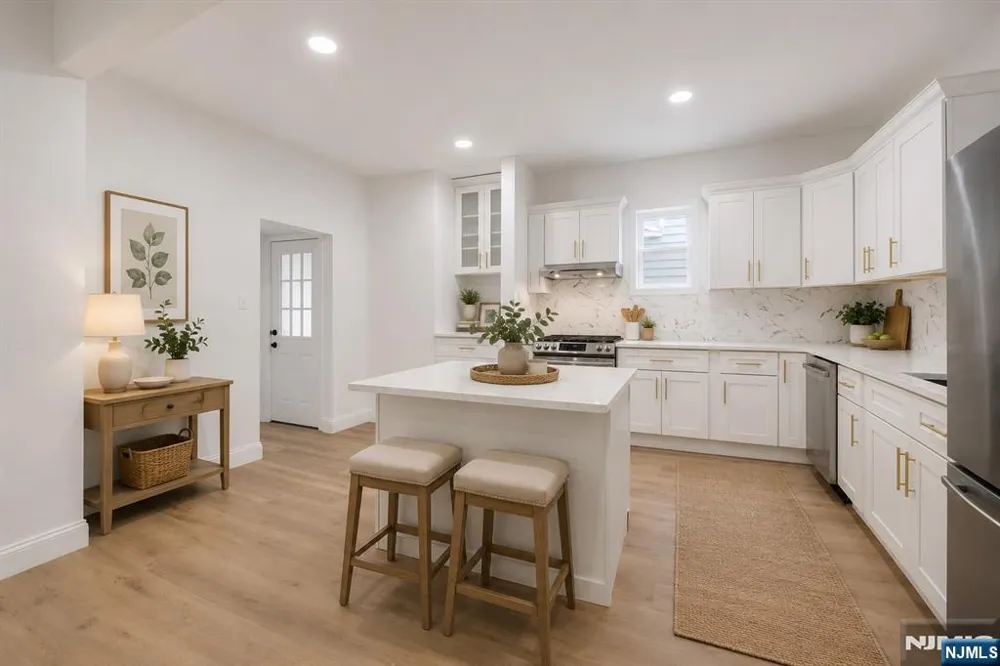 58-60 Ingraham Place Newark, NJ 07108