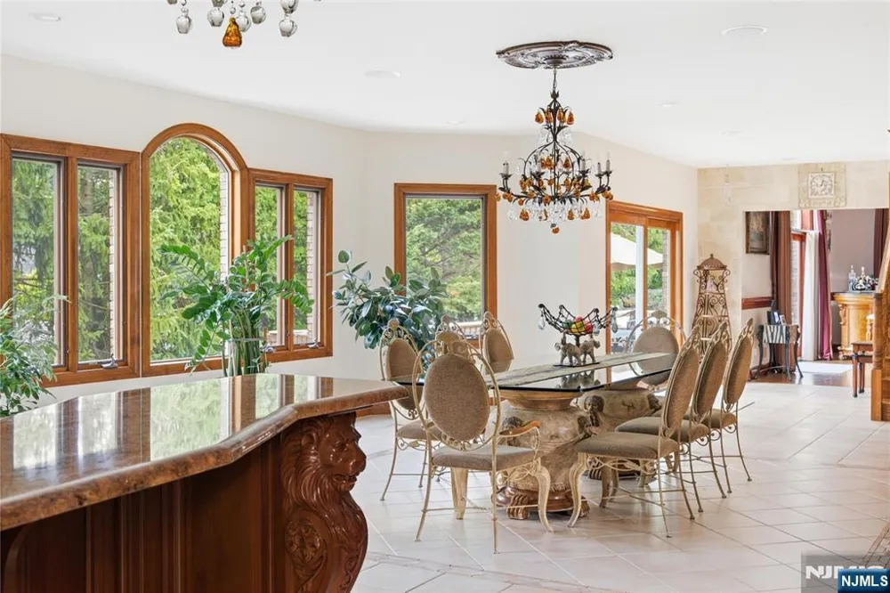 1 Wimbledon Court Cedar Grove, NJ 07009