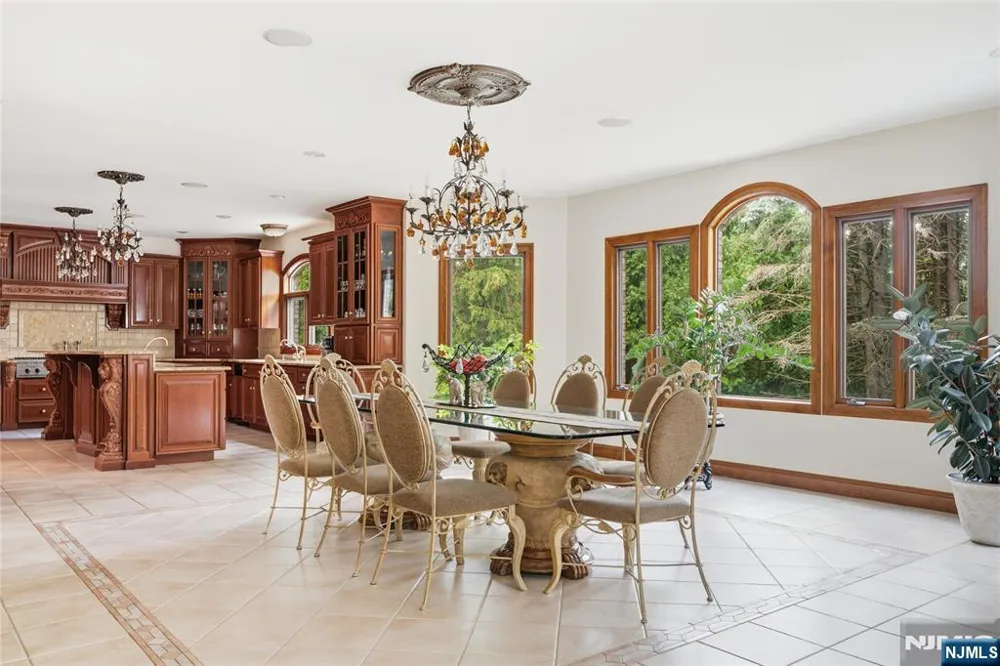 1 Wimbledon Court Cedar Grove, NJ 07009