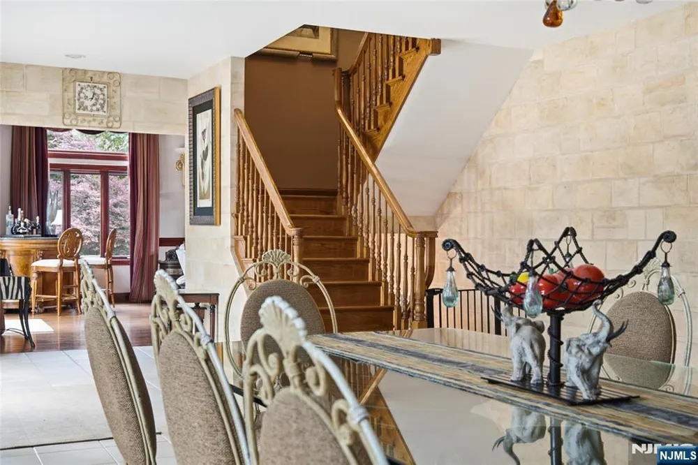 1 Wimbledon Court Cedar Grove, NJ 07009