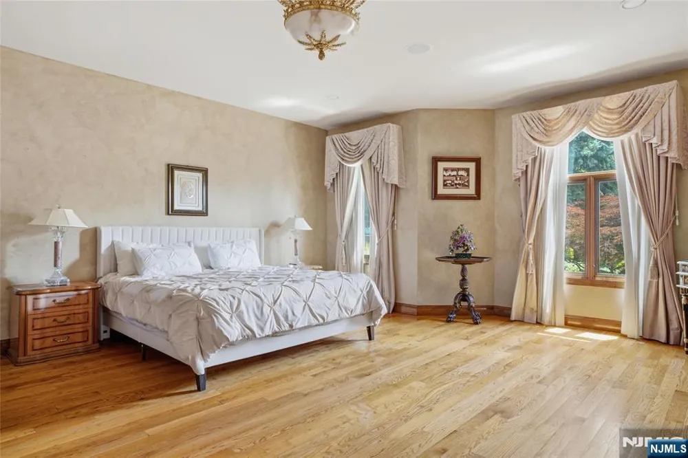 1 Wimbledon Court Cedar Grove, NJ 07009