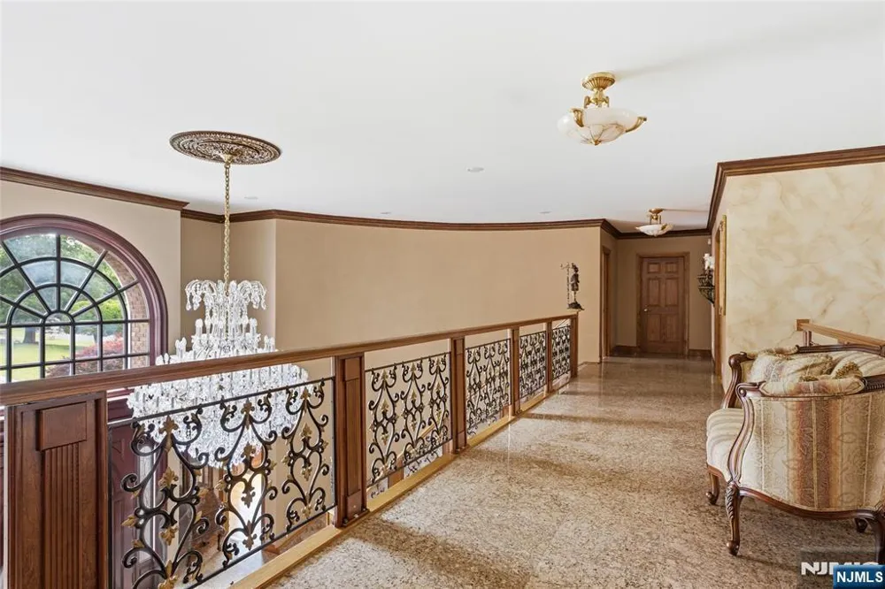 1 Wimbledon Court Cedar Grove, NJ 07009