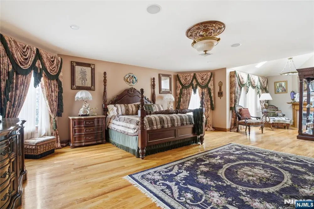 1 Wimbledon Court Cedar Grove, NJ 07009
