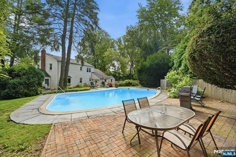 419 Sicomac Avenue Wyckoff, NJ 07481
