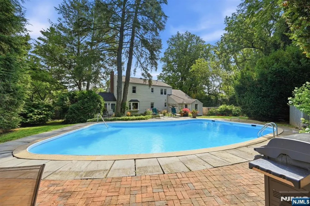 419 Sicomac Avenue Wyckoff, NJ 07481