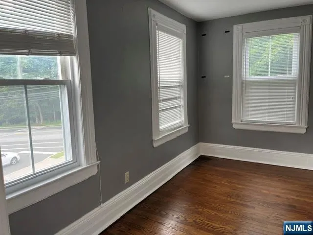 889 Circle Avenue Franklin Lakes, NJ 07417