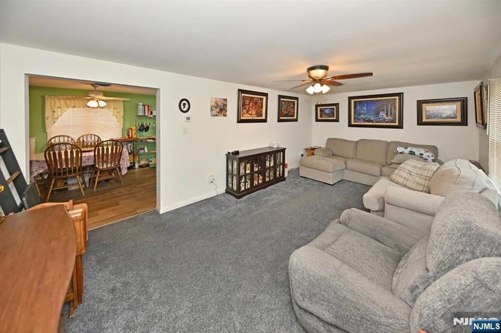 58 Grove Street Wanaque, NJ 07465