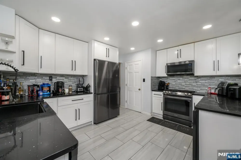 1 Lewis Street Haledon, NJ 07508