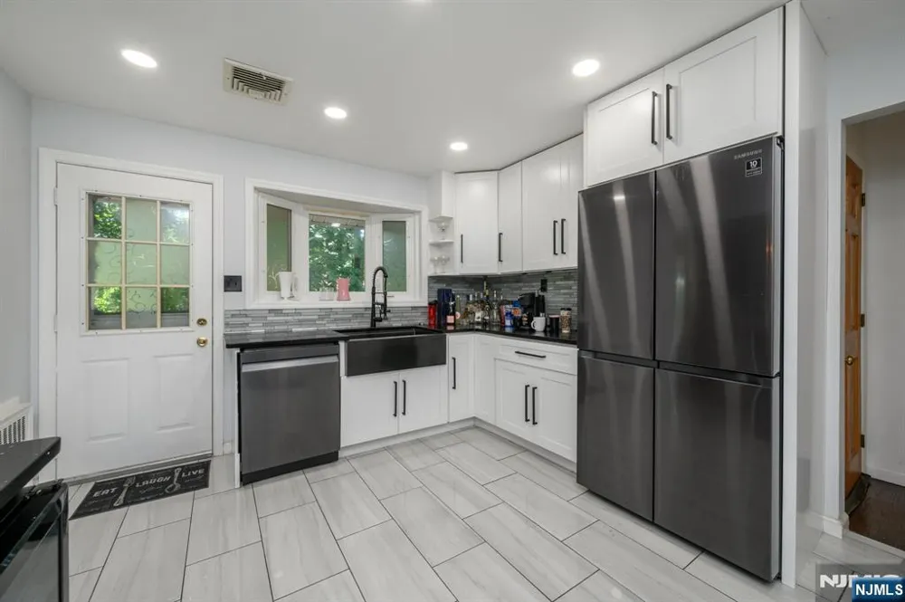 1 Lewis Street Haledon, NJ 07508
