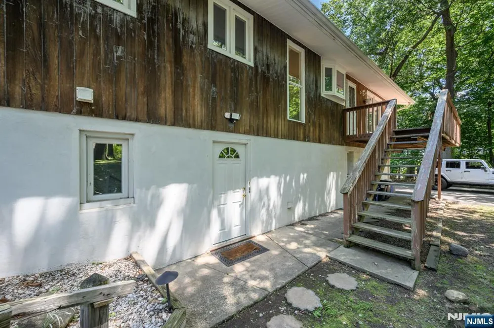 1 Lewis Street Haledon, NJ 07508