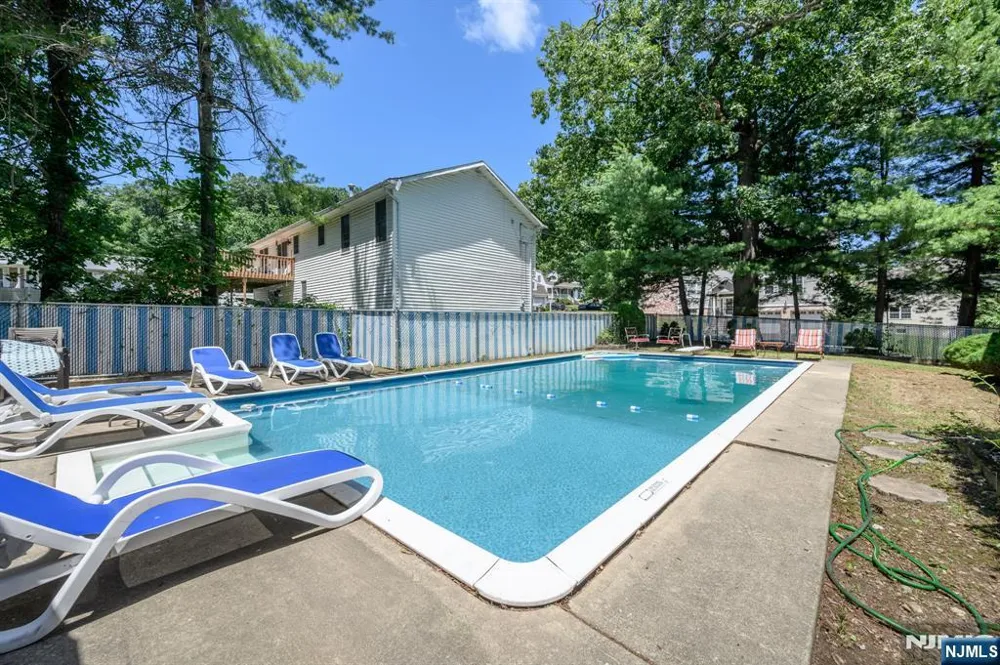 1 Lewis Street Haledon, NJ 07508