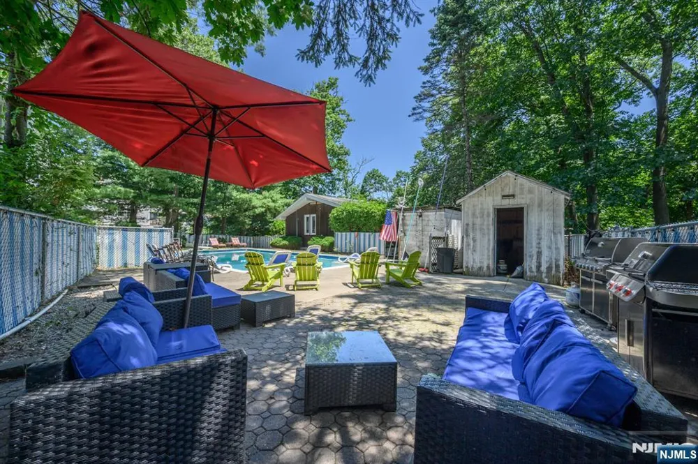 1 Lewis Street Haledon, NJ 07508