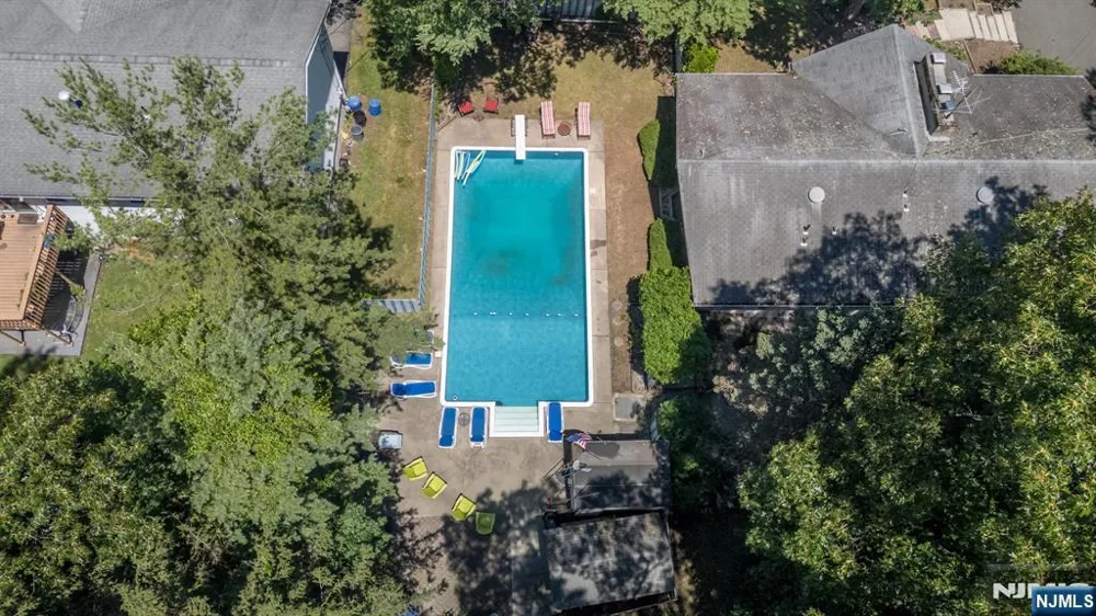 1 Lewis Street Haledon, NJ 07508
